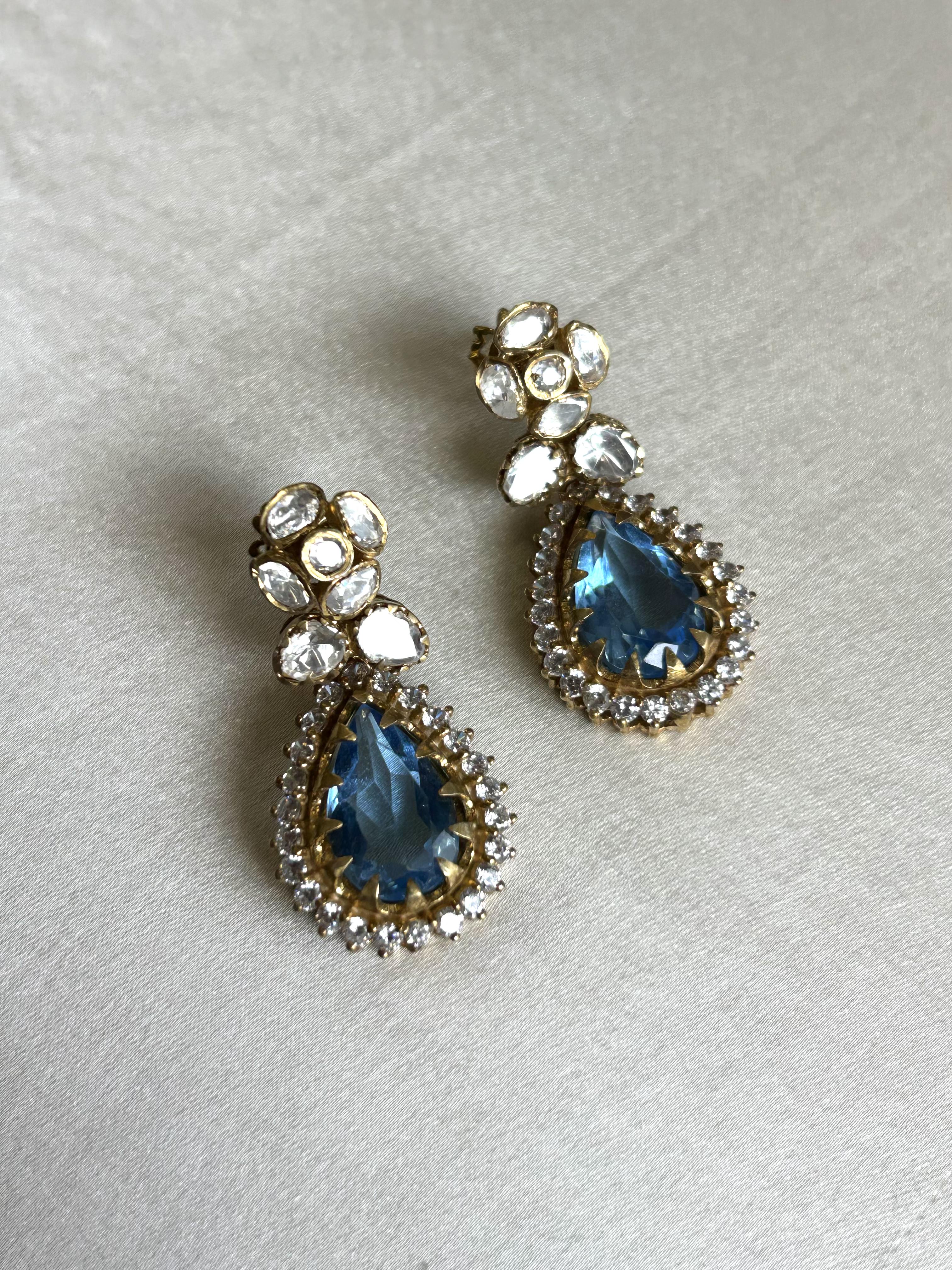 Mozo Earrings