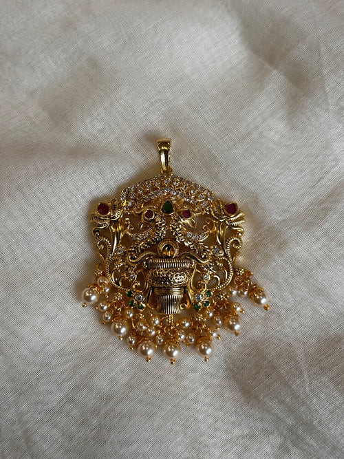 Celeste Rajsi Kalash Pendant